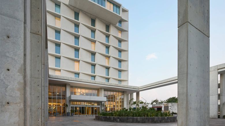 <b>Courtyard Merida Downtown Exterior</b>. Images powered by <a href="https://www.leonardoworldwide.com/" title="Leonardo Worldwide" target="_blank">Leonardo</a>.