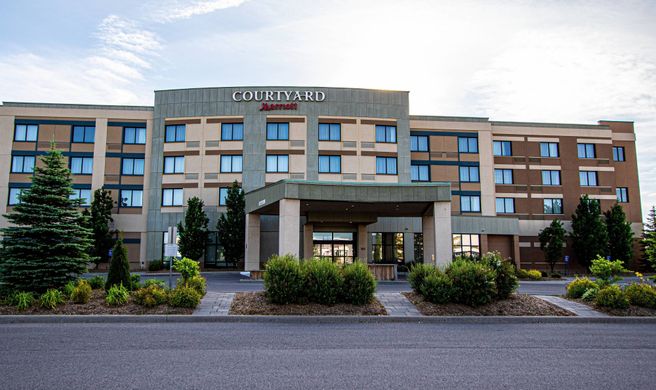 Courtyard Kingston Exterior