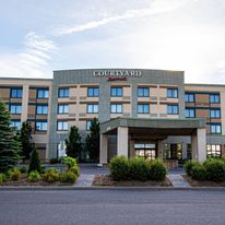 Courtyard Kingston
