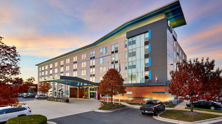 <b>aloft Dulles Airport North Exterior</b>. Images powered by <a href="https://www.leonardoworldwide.com/" title="Leonardo Worldwide" target="_blank">Leonardo</a>.