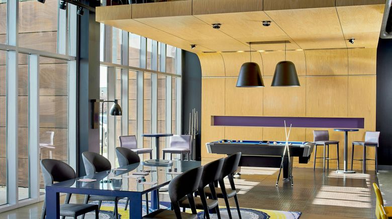 <b>aloft Dulles Airport North Lobby</b>. Images powered by <a href="https://www.leonardoworldwide.com/" title="Leonardo Worldwide" target="_blank">Leonardo</a>.