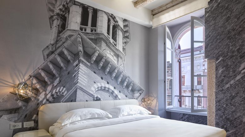 <b>Lords of Verona Apartments Room</b>. Images powered by <a href="https://www.leonardoworldwide.com/" title="Leonardo Worldwide" target="_blank">Leonardo</a>.