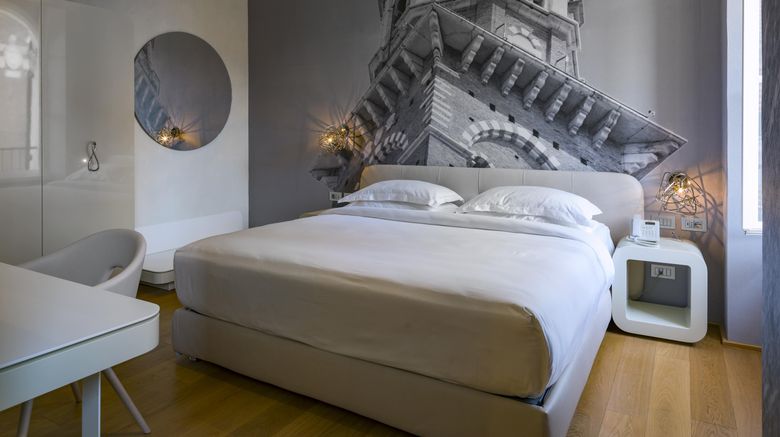 <b>Lords of Verona Apartments Room</b>. Images powered by <a href="https://www.leonardoworldwide.com/" title="Leonardo Worldwide" target="_blank">Leonardo</a>.