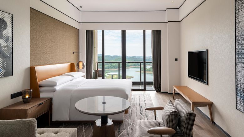 <b>Sheraton Mianyang Room</b>. Images powered by <a href="https://www.leonardoworldwide.com/" title="Leonardo Worldwide" target="_blank">Leonardo</a>.
