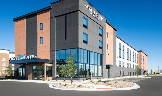 Atwell Suites Kansas City Airport Exterior