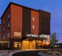 Atwell Suites Kansas City Airport Exterior