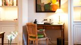 Chateau les Crayeres Room
