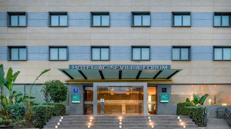 AC Hotel Sevilla Forum Exterior