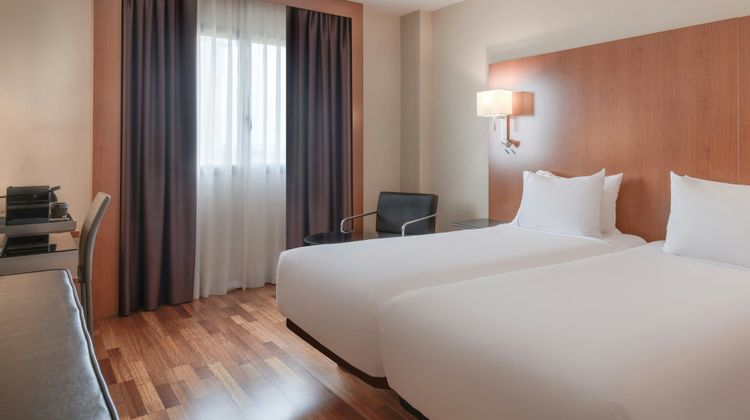AC Hotel Sevilla Forum Room