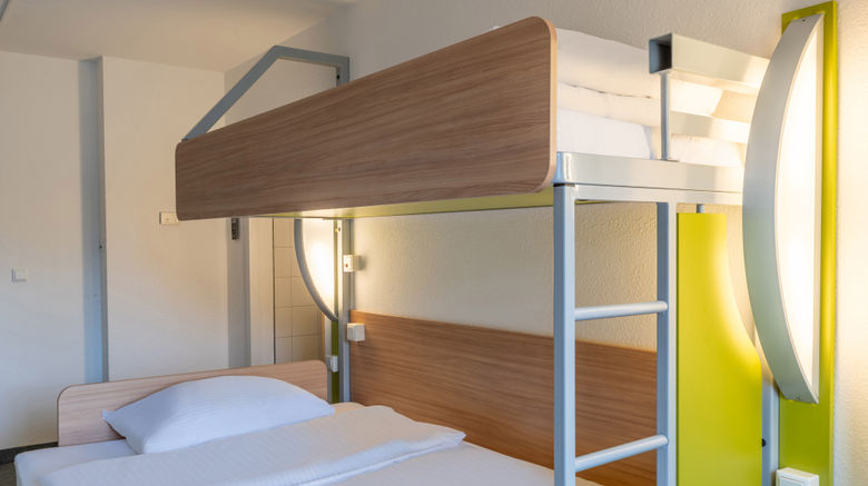 <b>B&B Hotel Aachen Nord Room</b>. Images powered by <a href="https://www.leonardoworldwide.com/" title="Leonardo Worldwide" target="_blank">Leonardo</a>.