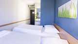 B&B Hotel Dortmund Airport Room