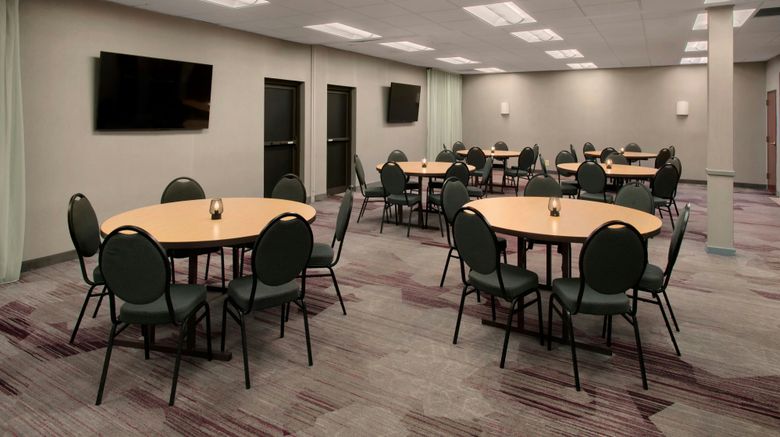 <b>Courtyard Mt. Laurel Cherry Hill Lobby</b>. Images powered by <a href="https://www.leonardoworldwide.com/" title="Leonardo Worldwide" target="_blank">Leonardo</a>.