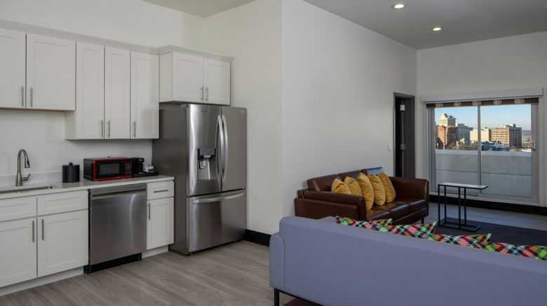 <b>Aloft Memphis Downtown Suite</b>. Images powered by <a href="https://www.leonardoworldwide.com/" title="Leonardo Worldwide" target="_blank">Leonardo</a>.