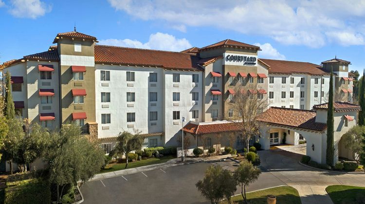 Courtyard Paso Robles Exterior