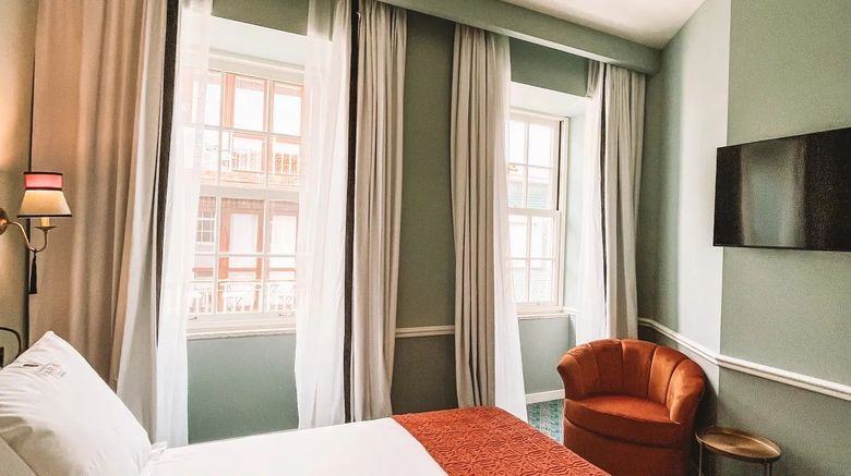 <b>Grande Hotel de Paris Room</b>. Images powered by <a href="https://www.leonardoworldwide.com/" title="Leonardo Worldwide" target="_blank">Leonardo</a>.