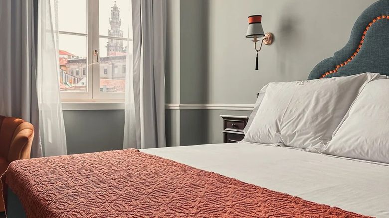 <b>Grande Hotel de Paris Room</b>. Images powered by <a href="https://www.leonardoworldwide.com/" title="Leonardo Worldwide" target="_blank">Leonardo</a>.
