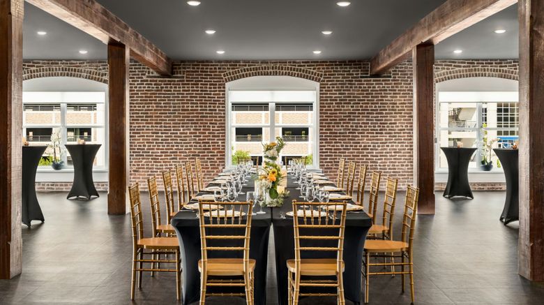 <b>aloft Wilmington at Coastline Center Meeting</b>. Images powered by <a href="https://www.leonardoworldwide.com/" title="Leonardo Worldwide" target="_blank">Leonardo</a>.
