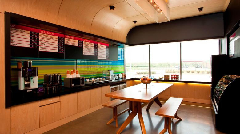 <b>aloft Dulles Airport North Restaurant</b>. Images powered by <a href="https://www.leonardoworldwide.com/" title="Leonardo Worldwide" target="_blank">Leonardo</a>.