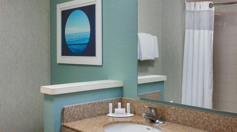 <b>Courtyard Carolina Beach Hotel Room</b>. Images powered by <a href="https://www.leonardoworldwide.com/" title="Leonardo Worldwide" target="_blank">Leonardo</a>.