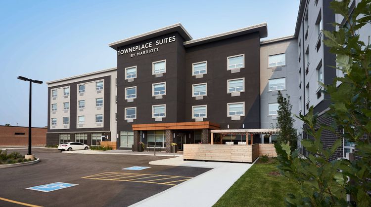 TownePlace Suites Hamilton Exterior