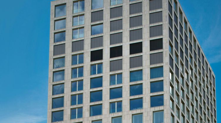 Renaissance Tower Hotel Zurich Exterior
