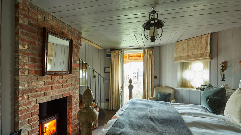 <b>The Pig on the Beach Hotel Room</b>. Images powered by <a href="https://www.leonardoworldwide.com/" title="Leonardo Worldwide" target="_blank">Leonardo</a>.