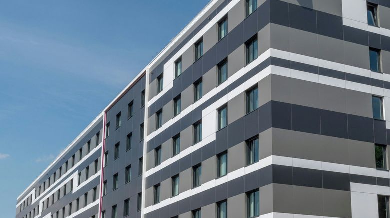 Moxy Milan Linate Airport Exterior. Images powered by <a href="https://www.leonardoworldwide.com" target="_blank" rel="noopener">Leonardo</a>.
