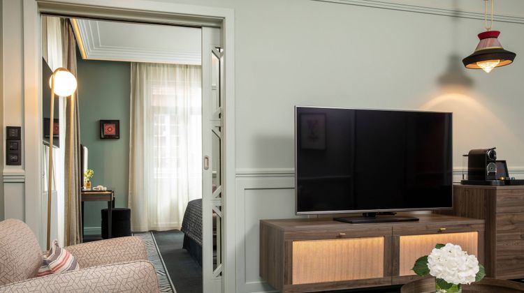 Hotel Maison Rouge Suite