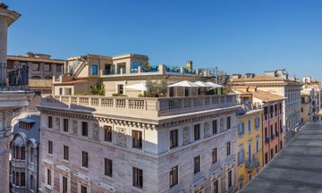 Singer Palace Hotel