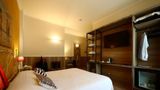 Italia Hotel Room