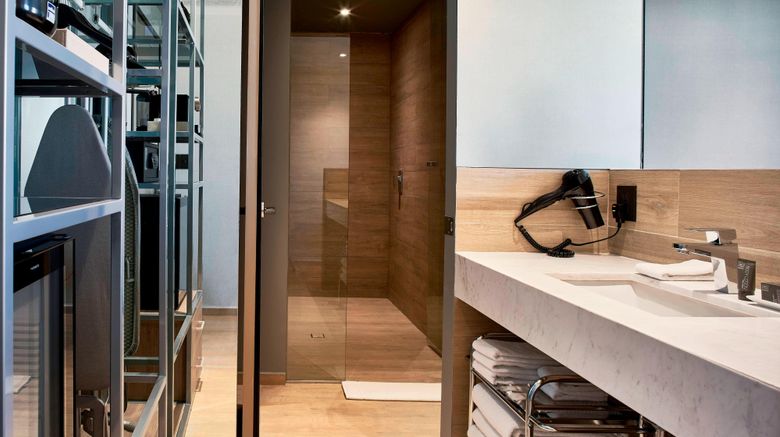 <b>AC Hotel by Marriott Veracruz Room</b>. Images powered by <a href="https://www.leonardoworldwide.com/" title="Leonardo Worldwide" target="_blank">Leonardo</a>.