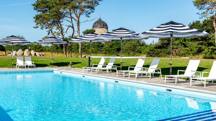 First Hotel Kokoloko Pool