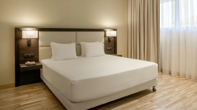 <b>AC Hotel Milan Sesto Room</b>. Images powered by <a href="https://www.leonardoworldwide.com/" title="Leonardo Worldwide" target="_blank">Leonardo</a>.