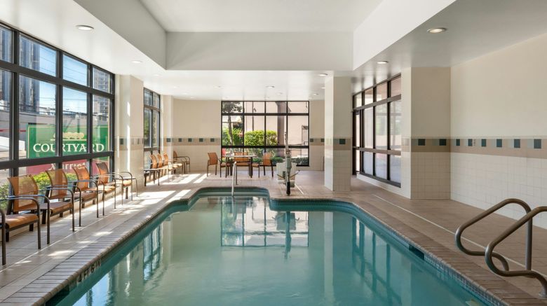 <b>Courtyard Houston by The Galleria Pool</b>. Images powered by <a href="https://www.leonardoworldwide.com/" title="Leonardo Worldwide" target="_blank">Leonardo</a>.