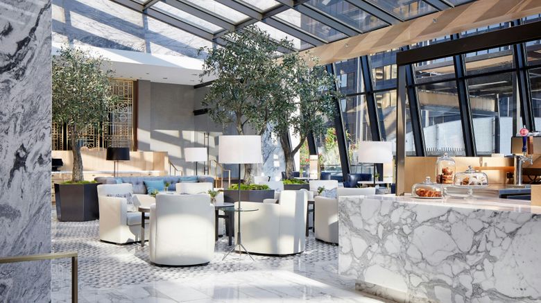 <b>The Ritz-Carlton, Chicago Restaurant</b>. Images powered by <a href="https://www.leonardoworldwide.com/" title="Leonardo Worldwide" target="_blank">Leonardo</a>.