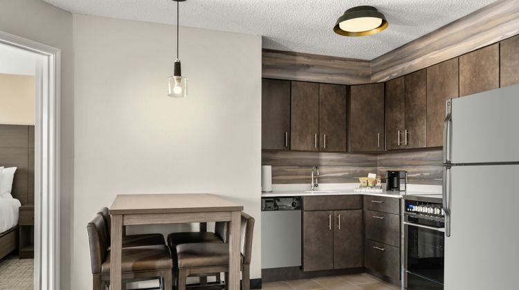Residence Inn By Marriott Davenport Room