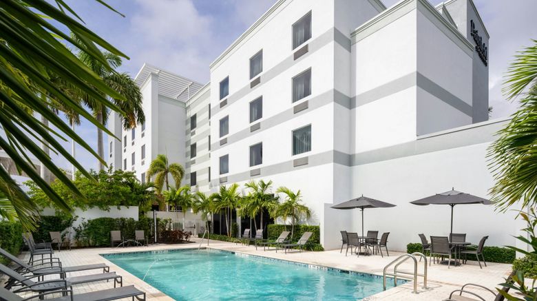 <b>Fairfield Inn & Suites Delray Beach I-95 Pool</b>. Images powered by <a href="https://www.leonardoworldwide.com/" title="Leonardo Worldwide" target="_blank">Leonardo</a>.