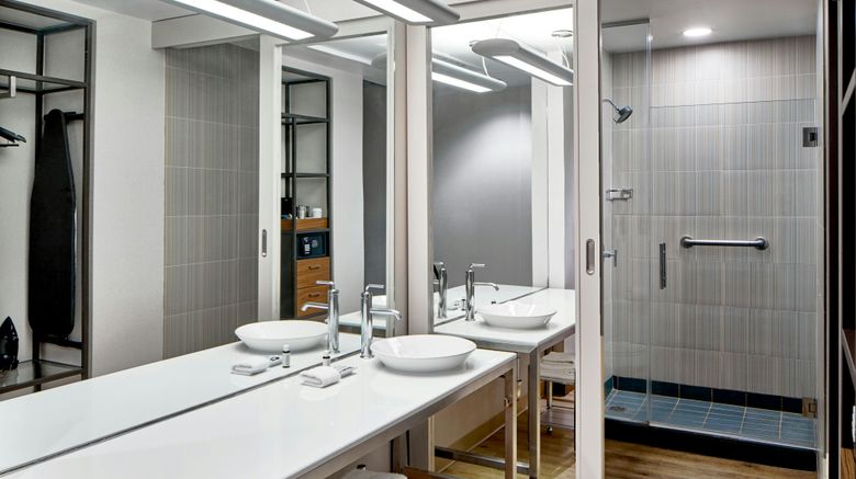 <b>AC Hotel Washington DC-National Harbor Room</b>. Images powered by <a href="https://www.leonardoworldwide.com/" title="Leonardo Worldwide" target="_blank">Leonardo</a>.