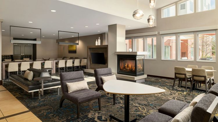 Residence Inn Chicago Wilmette Lobby