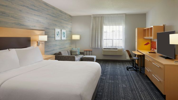 TownePlace Suites London Suite