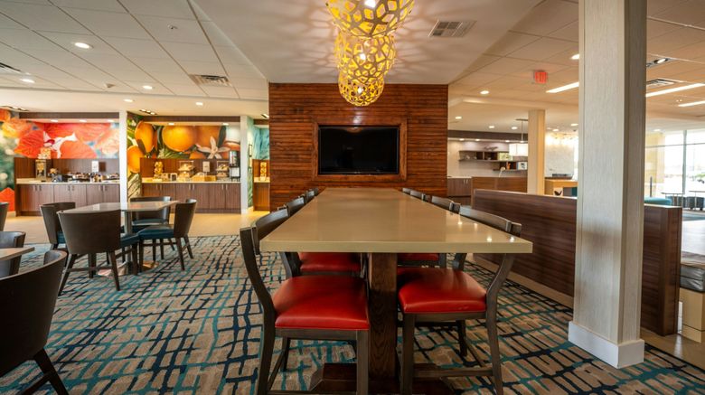 <b>Fairfield Inn & Suites Huntsville Restaurant</b>. Images powered by <a href="https://www.leonardoworldwide.com/" title="Leonardo Worldwide" target="_blank">Leonardo</a>.