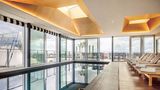 Renaissance Bordeaux Hotel Pool