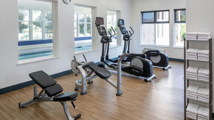 Four Points by Sheraton Victoria Gateway Recreation