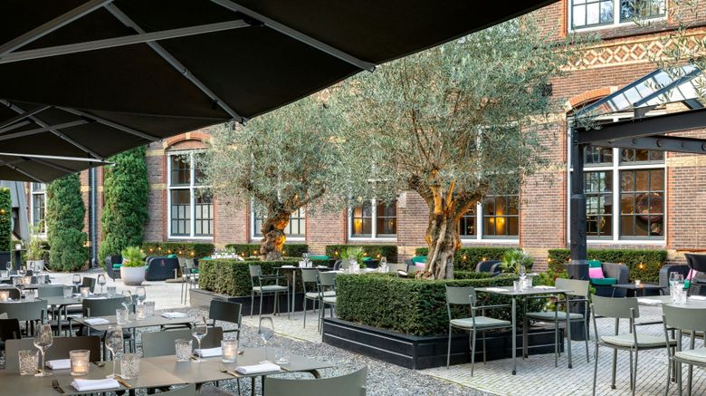 <b>The College Hotel Amsterdam Restaurant</b>. Images powered by <a href="https://www.leonardoworldwide.com/" title="Leonardo Worldwide" target="_blank">Leonardo</a>.