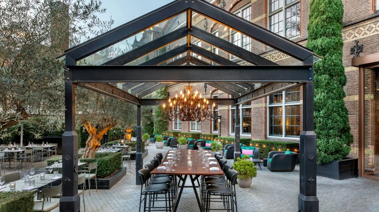<b>The College Hotel Amsterdam Restaurant</b>. Images powered by <a href="https://www.leonardoworldwide.com/" title="Leonardo Worldwide" target="_blank">Leonardo</a>.