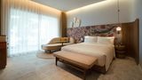 Nantra Baam Ampoe, Pattaya Room