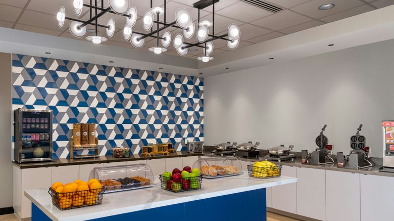 <b>Fairfield Inn & Suites Norfolk Restaurant</b>. Images powered by <a href="https://www.leonardoworldwide.com/" title="Leonardo Worldwide" target="_blank">Leonardo</a>.