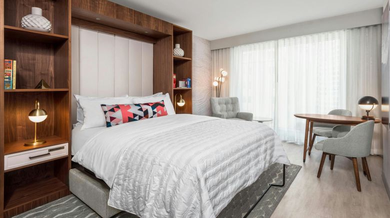 <b>Le Meridien Denver Downtown Suite</b>. Images powered by <a href="https://www.leonardoworldwide.com/" title="Leonardo Worldwide" target="_blank">Leonardo</a>.