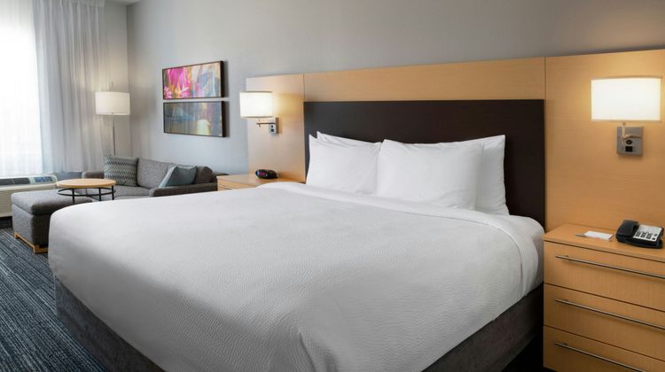 TownePlace Suites Laredo Suite