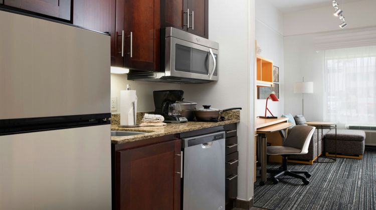 TownePlace Suites Laredo Room